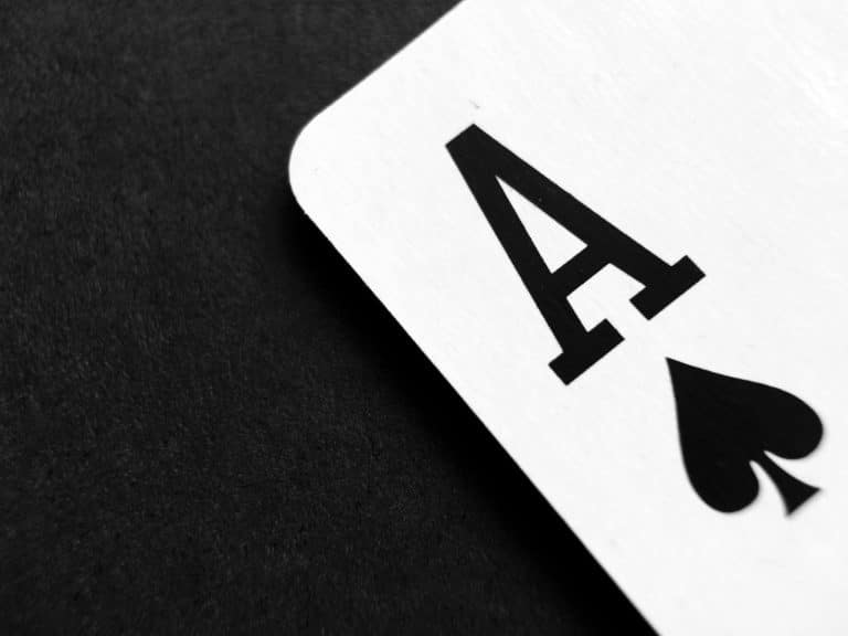 Read more about the article Investors hedging their bets